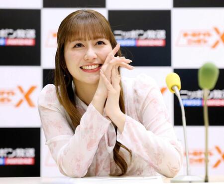 生放送で、幸せいっぱいに結婚を報告した佐々木彩夏（撮影・吉澤敬太）　