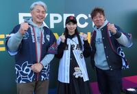 イベントに出席した（左から）吉井理人、牧野真莉愛、福留孝介