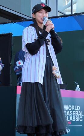 イベントに出席した牧野真莉愛