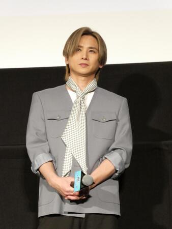 舞台あいさつに登壇した堂本光一