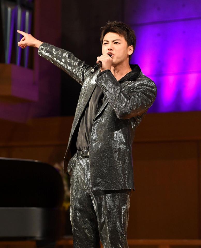 ５年ぶりのミュージカルに挑む竹内涼真（撮影・佐藤厚）