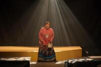 熱演する小川菜摘