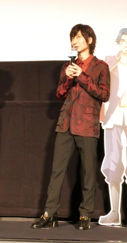 トークを行う前野智昭