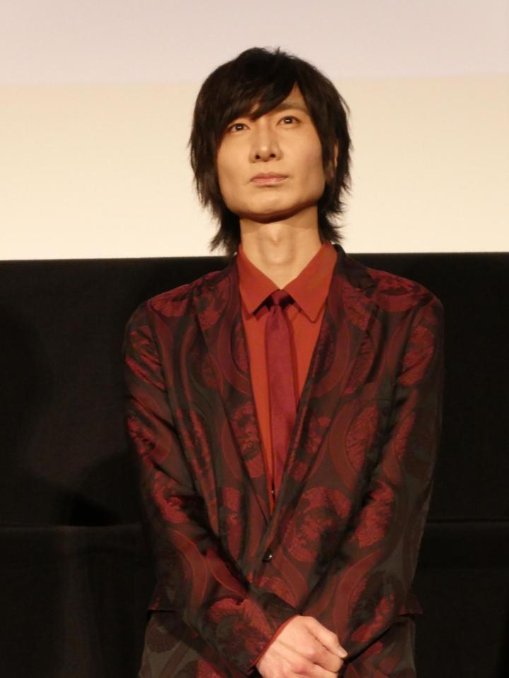 舞台あいさつに登壇した前野智昭