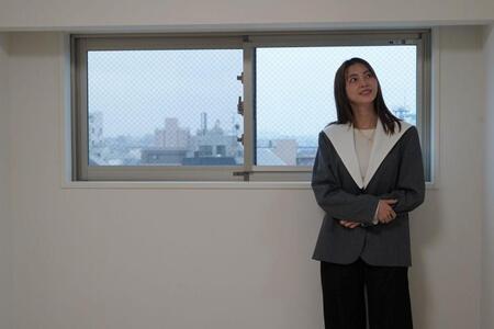 プロデュースしたマンションを内覧する押切もえ