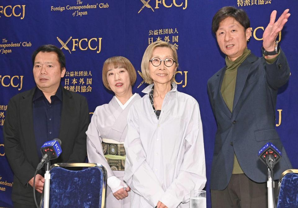　（左から）西松忠氏、日比野直美氏、豊川京子氏、李相日監督