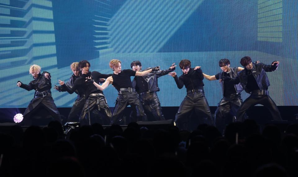 会場を盛り上げたＡＬＰＨＡ　ＤＲＩＶＥ　ＯＮＥ（撮影・金田祐二）