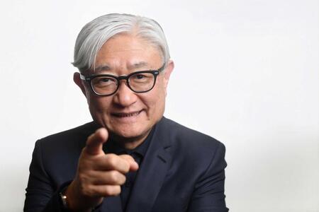 　７０歳を迎えた現在も映像を撮り続ける堤幸彦氏（撮影・石井剣太郎）