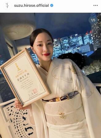 広瀬すずのインスタグラム＠ｓｕｚｕ．ｈｉｒｏｓｅ．ｏｆｆｉｃｉａｌより 