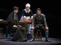 舞台で熱演する（左から）松崎祐介、前田亜季、坂本昌行（撮影・開出牧）