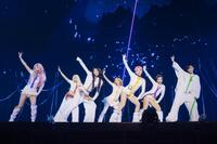 福井公演を行ったＸＧの（左から）ＨＩＮＡＴＡ、ＭＡＹＡ、ＪＵＲＩＮ、ＪＵＲＩＡ、ＣＨＩＳＡ、ＨＡＲＶＥＹ、ＣＯＣＯＮＡ