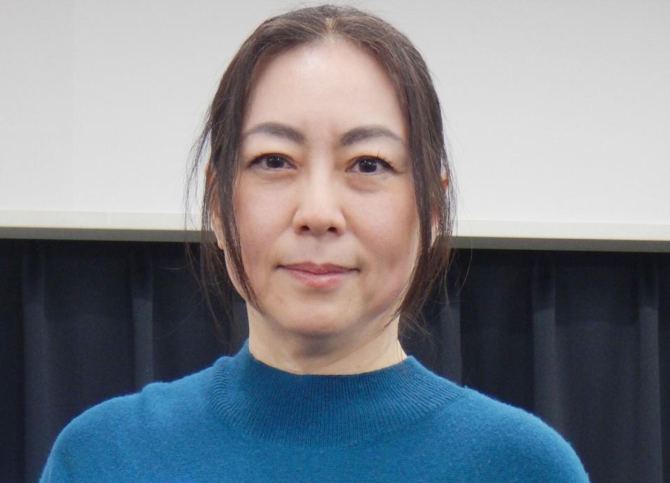 倉田真由美氏