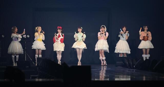 FRUITS ZIPPERがクールな姿に！ 鎮西寿々歌＆月足天音が