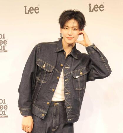 ハートポーズを見せるＮＣＴのジェミン＝東京・ＴＲＵＮＫ　ＢＹ　ＳＨＯＴＯ　ＧＡＬＬＥＲＹ　２０２６年２月撮影