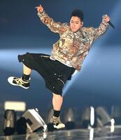 華麗なダンスを見せるＲＹＯＫＩ　ＭＩＹＡＭＡ（撮影・園田高夫）