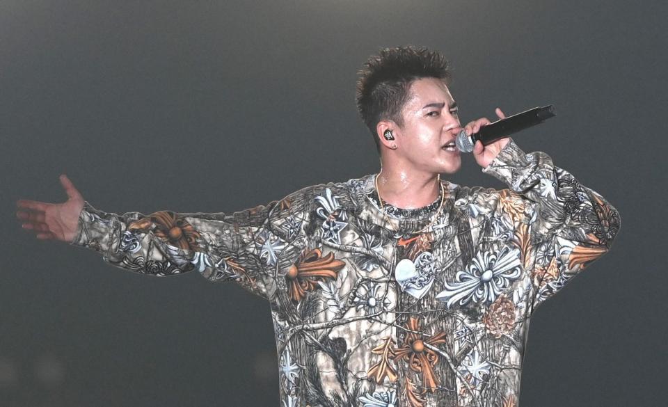 熱いラップで盛り上げるＲＹＯＫＩ　ＭＩＹＡＭＡ（撮影・園田高夫）