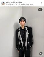 山崎光のインスタグラム＠ｙａｍａｚａｋｉｈｉｋａｒｕ．１２１０（２５年１２月２９日付）より 