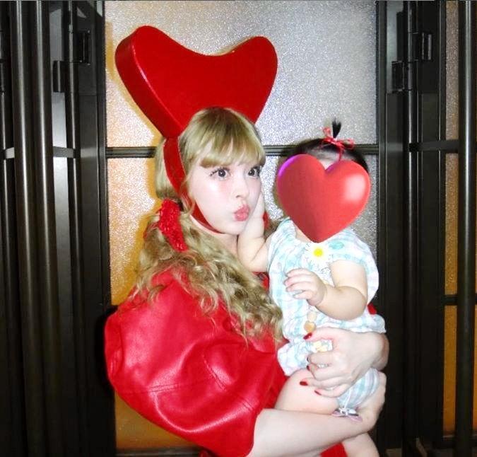 きゃりーぱみゅぱみゅのインスタグラム＠ｋｙａｒｙｐａｐｐａ（２５年８月１８日付）より