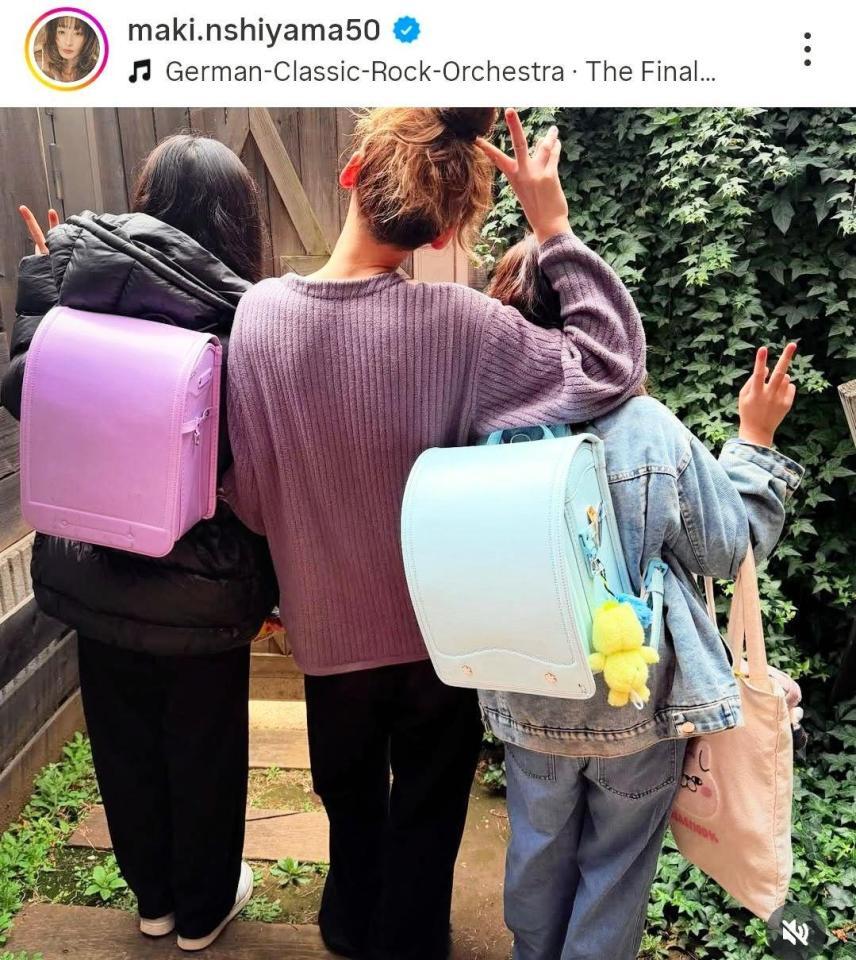 西山茉希のインスタグラム＠ｍａｋｉ．ｎｓｈｉｙａｍａ５０（３月２０日付）より 