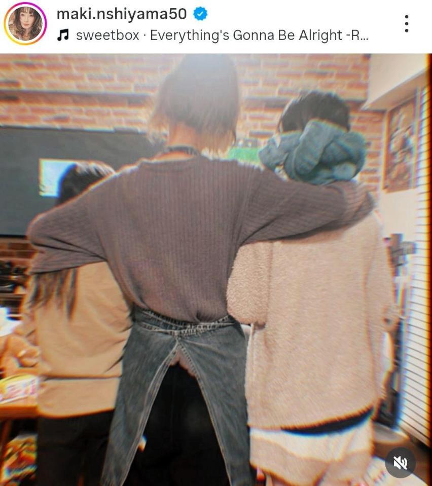 西山茉希のインスタグラム＠ｍａｋｉ．ｎｓｈｉｙａｍａ５０（２月２０日付）より 