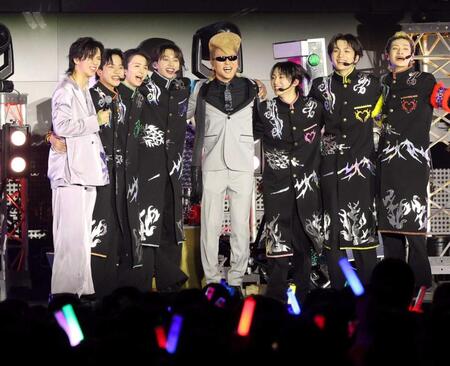 （左から）リョウガ（超特急）、武田創世、高岡ミロ、近藤駿太、綾小路翔（氣志團）、森田璃空、高桑真之、芳賀柊斗