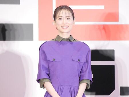 イベントに出席した泉里香