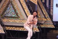 ネタを披露する今井らいぱち