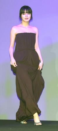 イベントに登場する池田エライザ（撮影・西岡正）