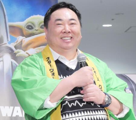 イベントに出席した塚地武雅