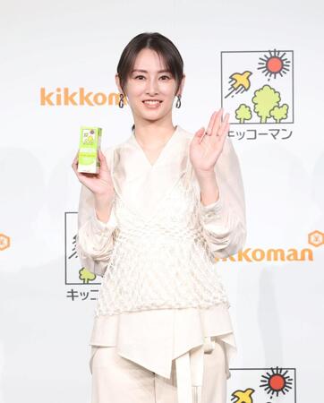 新ＣＭ発表会に登壇した北川景子（撮影・石井剣太郎）