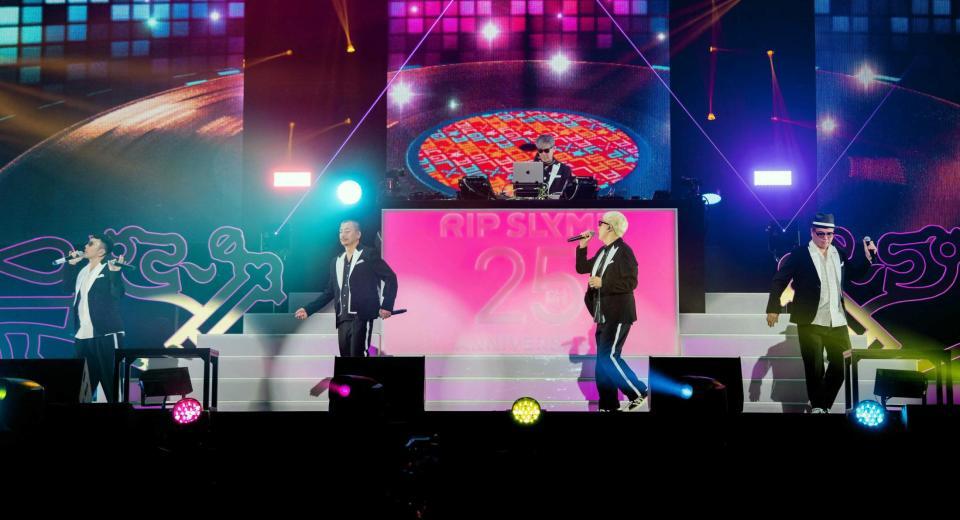 活動休止前のラストライブを行ったＲＩＰ　ＳＬＹＭＥ（左から）ＰＥＳ、ＳＵ、ＦＵＭＩＹＡ、ＩＬＭＡＲＩ、ＲＹＯ-Ｚ（撮影：砂流恵介）