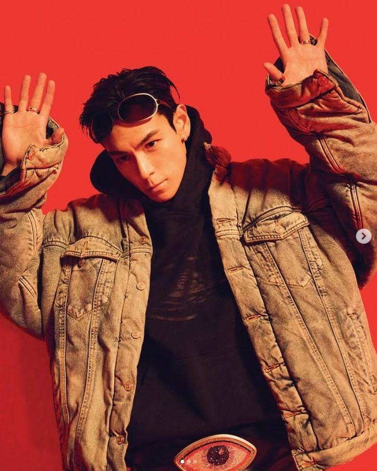 Ｔ．Ｏ．Ｐの公式インスタグラム＠ｔｔｔより　初のソロフルアルバム「ＡＮＯＴＨＥＲ　ＤＩＭＥＮＳＩＯＮ」ティザー　ⓒ　２０２６　ＴＯＰＳＰＯＴ　ＰＩＣＴＵＲＥＳ．　ＡＬＬ　ＲＩＧＨＴＳ　ＲＥＳＥＲＶＥＤ．