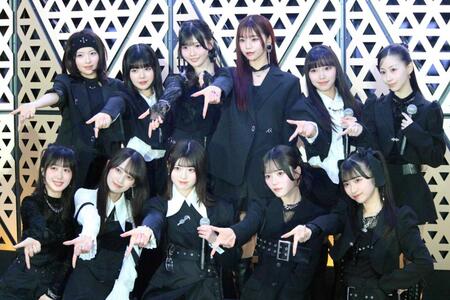 　フリーライブを行ったＷＨＩＴＥ　ＳＣＯＲＰＩＯＮ