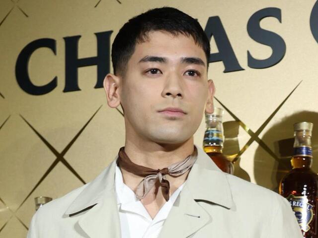 父・本木雅弘に似てきたUTA圧倒ビジュ