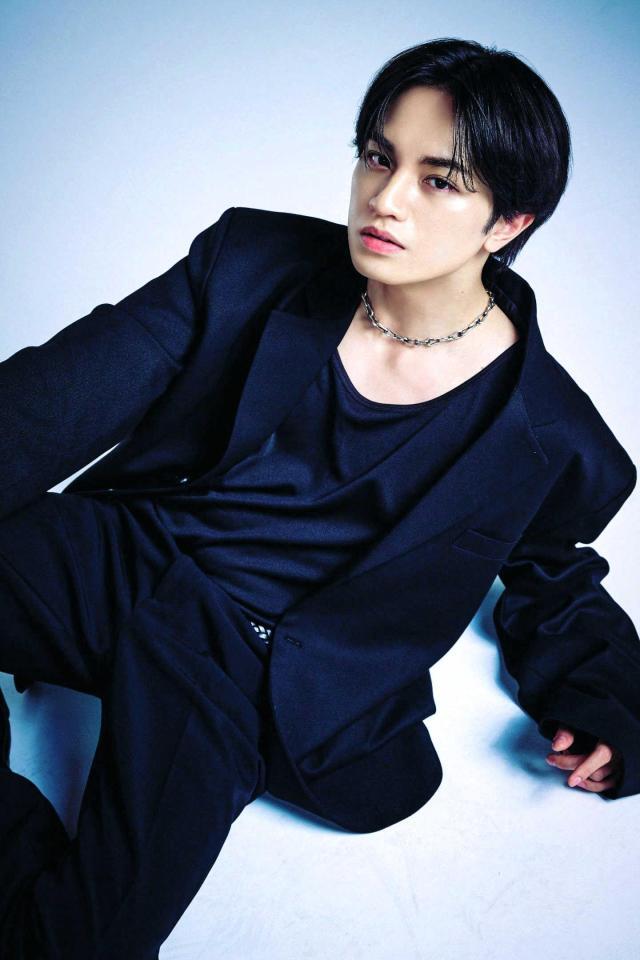 　ドラマ「コンビニ兄弟　テンダネス門司港こがね村店」に主演する中島健人