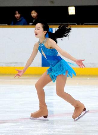 本田望結の滑り＝２０１６年１０月