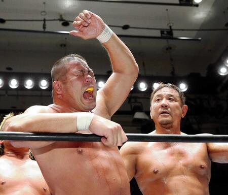 引退試合後に涙を流す中西学（２０年撮影）