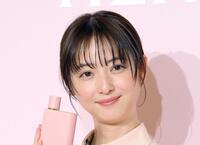 佐々木希＝２６日