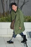 ホリプロ本社に出社したスピードワゴン・小沢一敬（撮影・持木克友）