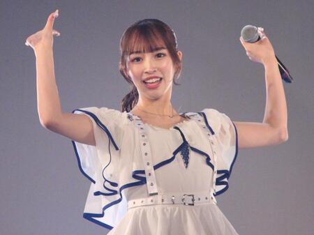 ライブを盛り上げるｍｙ　ｆａｖの川又あん奈