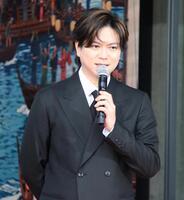 ＴＤＰオープニングセレモニーに登壇したＮＥＷＳ・加藤シゲアキ