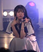 ポーズを決めるｍｙ　ｆａｖの黒瀬梨花