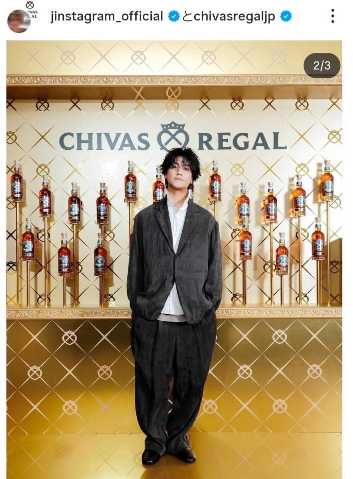 赤西仁のインスタグラム＠ｊｉｎｓｔａｇｒａｍ＿ｏｆｆｉｃｉａｌ（３月２５日付）より 