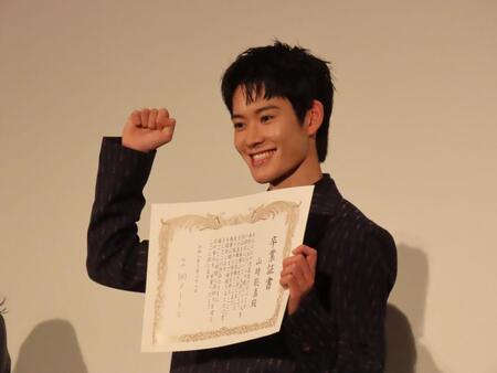 映画「９０メートル」の舞台あいさつに登壇した山時聡真