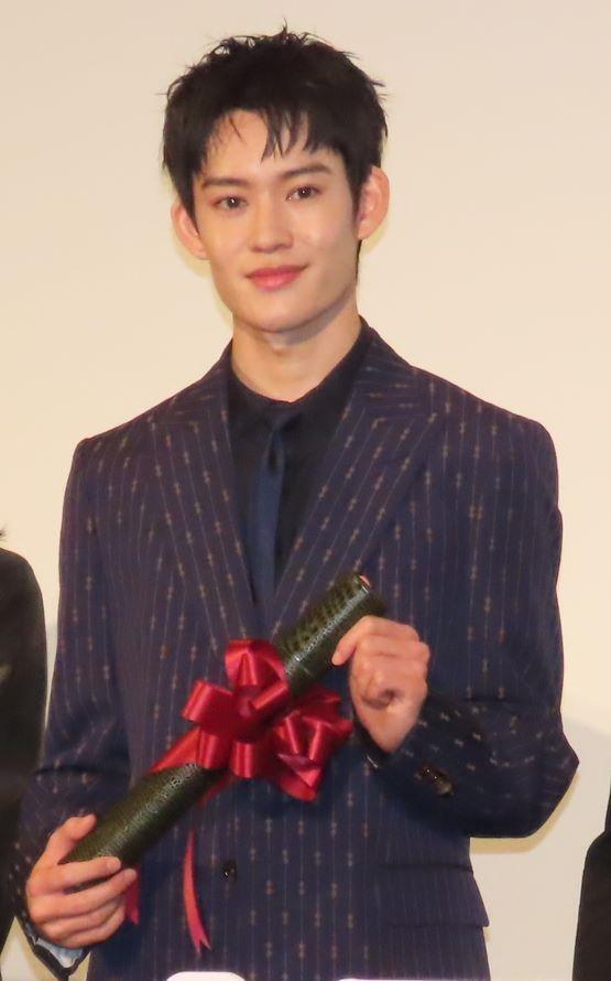 舞台あいさつに登壇した山時聡真