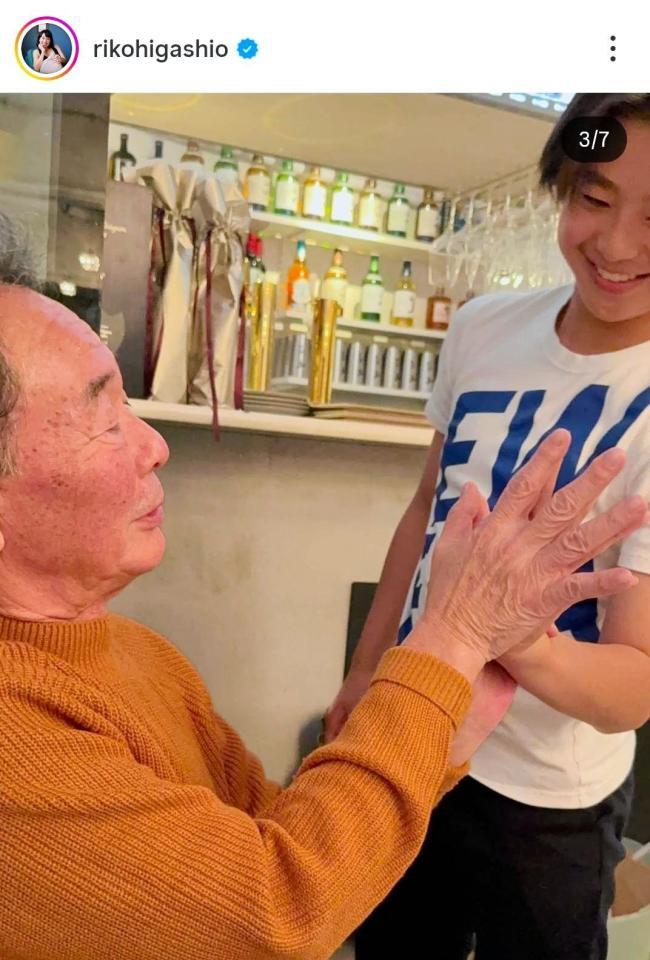 父・東尾修氏と長男。東尾理子のインスタグラム＠ｒｉｋｏｈｉｇａｓｈｉｏ（３月２５日付）より