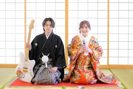 　結婚を発表したＮｏｂｅｌｂｒｉｇｈｔ・沖聡次郎（左）とフリーアナの松本圭世