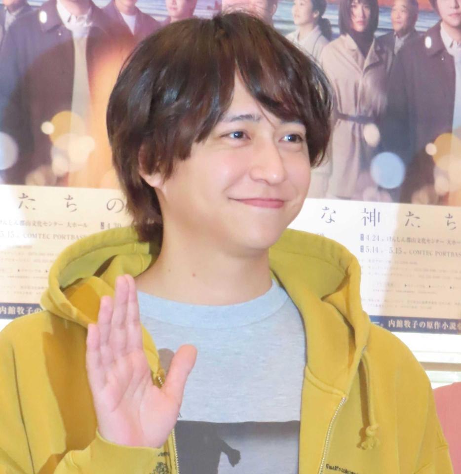 主演舞台の取材会に出席した八乙女光