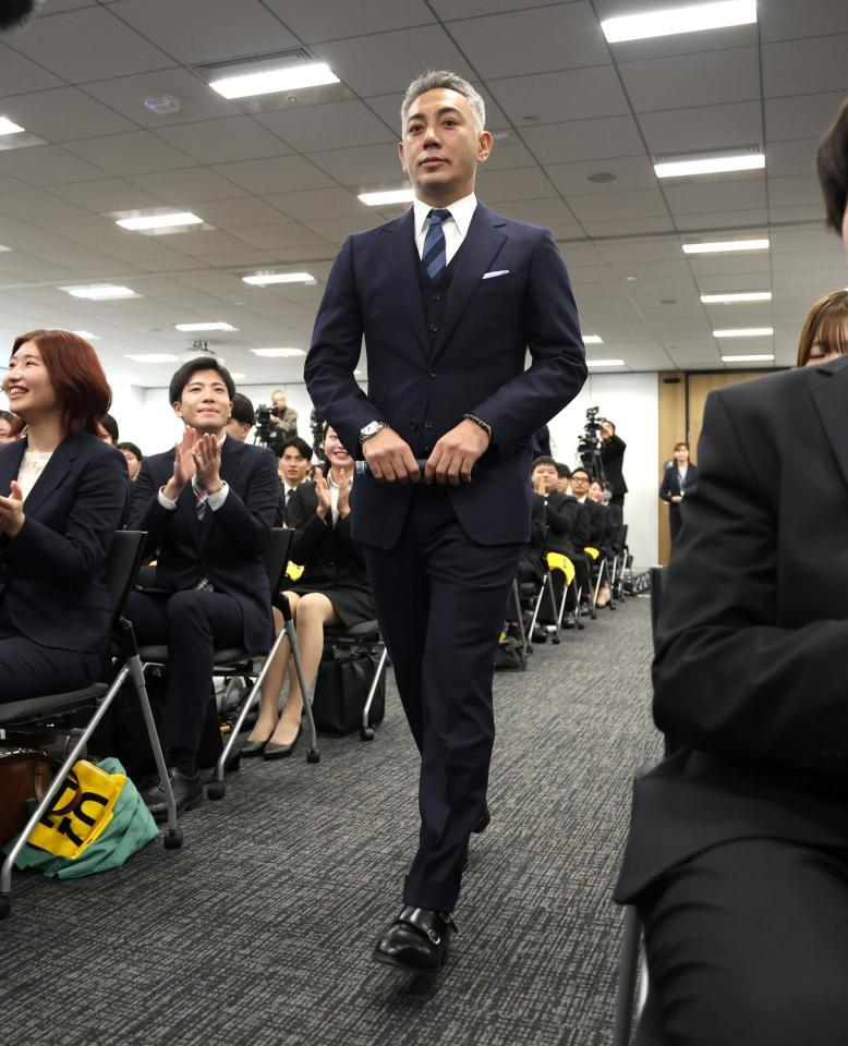 セイコーグループ株式会社入社式に登場した市川團十郎（撮影・伊藤笙子）