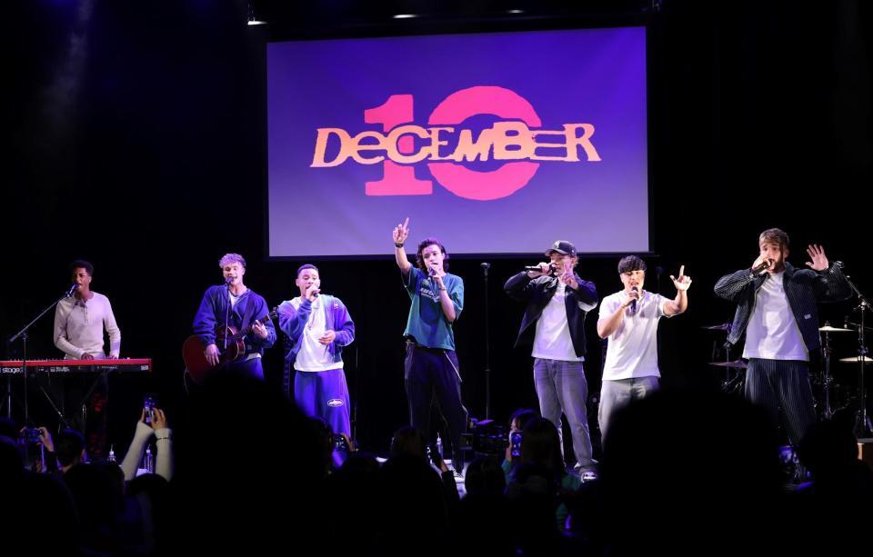 初来日ショーケースを開催したＤｅｃｅｍｂｅｒ１０＝東京・渋谷のＳＨＩＢＵＹＡ　ＰＬＥＡＳＵＲＥ　ＰＬＥＡＳＵＲＥ（撮影・伊藤笙子）